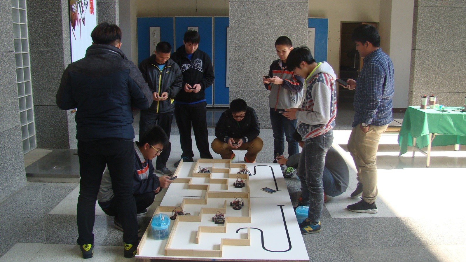 自組自走車測試與賽前練習