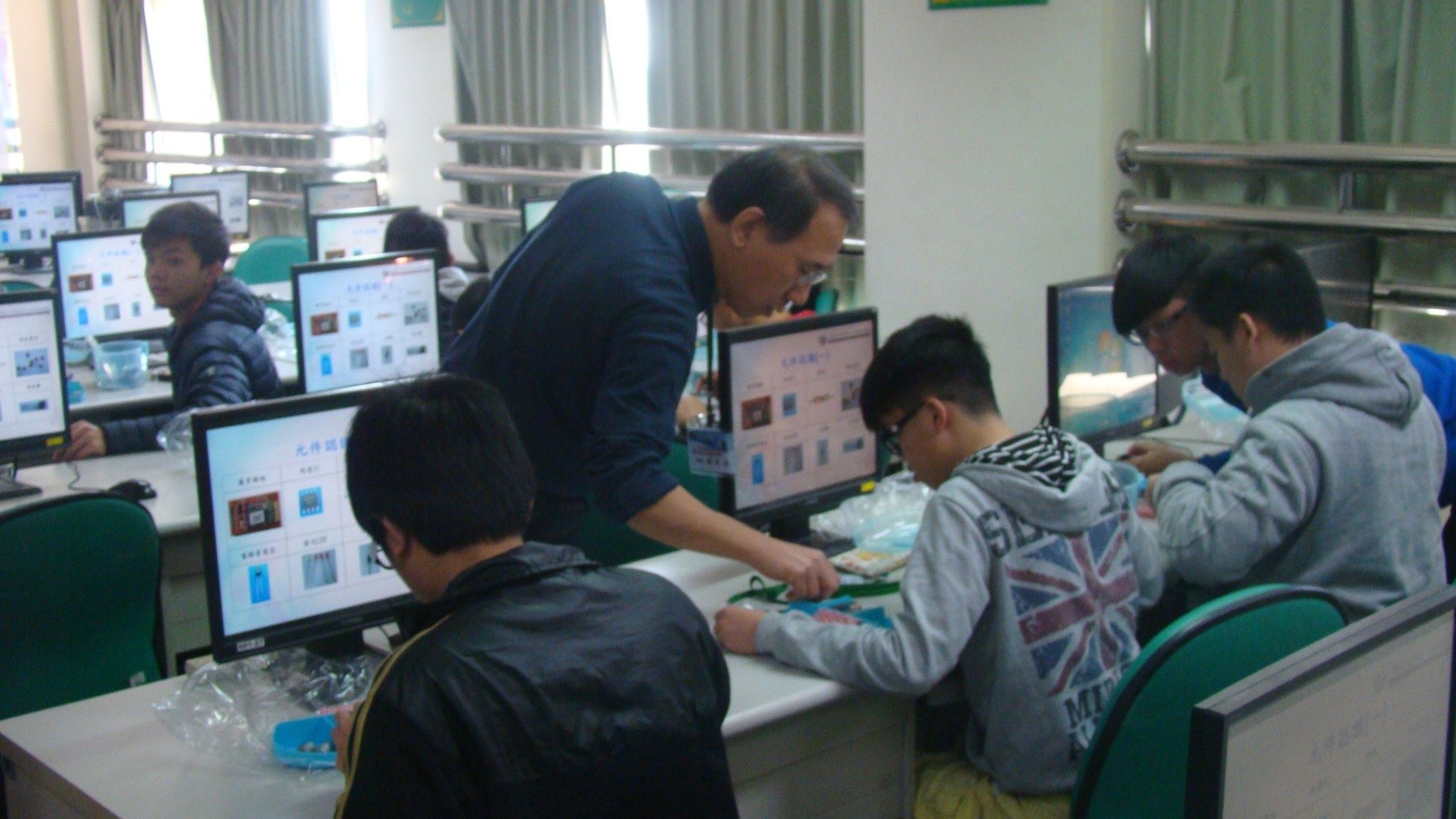 實作課程指導與練習