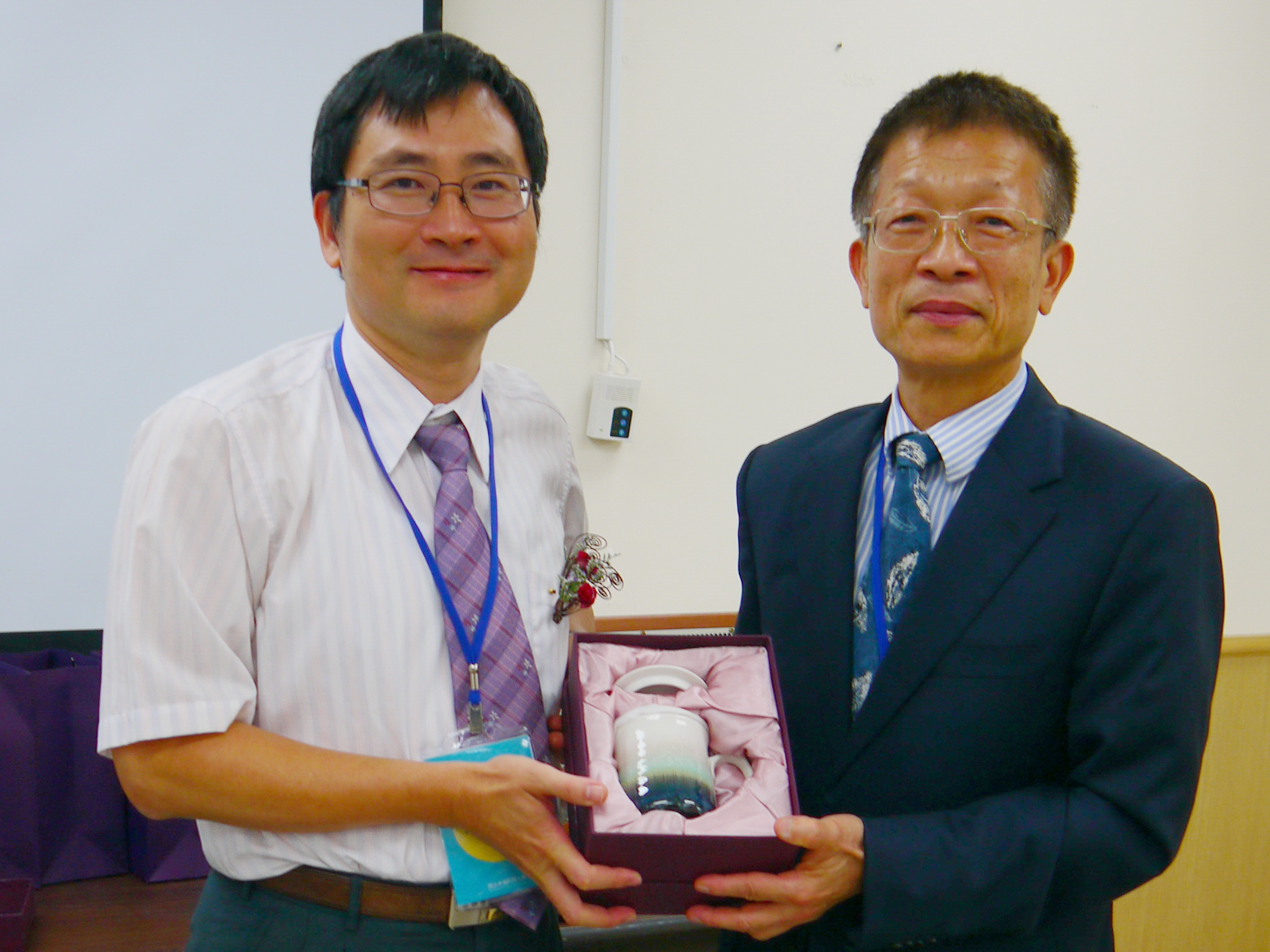 致贈沈張進教授