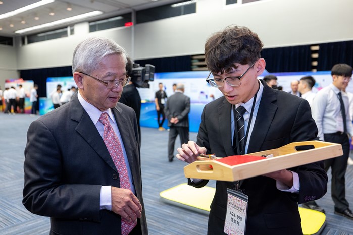 11308061138 2 11308061138 2