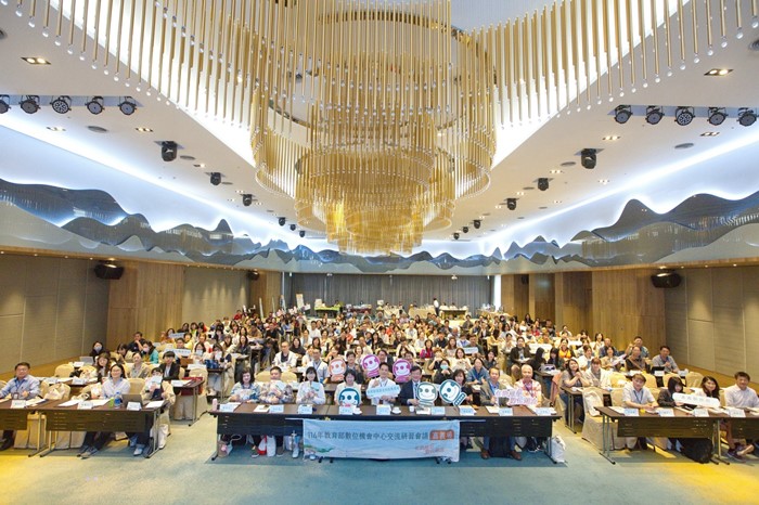 11404161404 4 11404161404 4