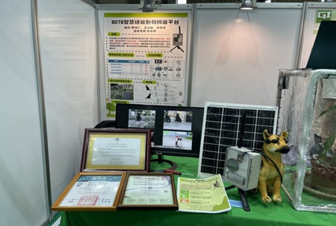 11408261906 4 11408261906 4